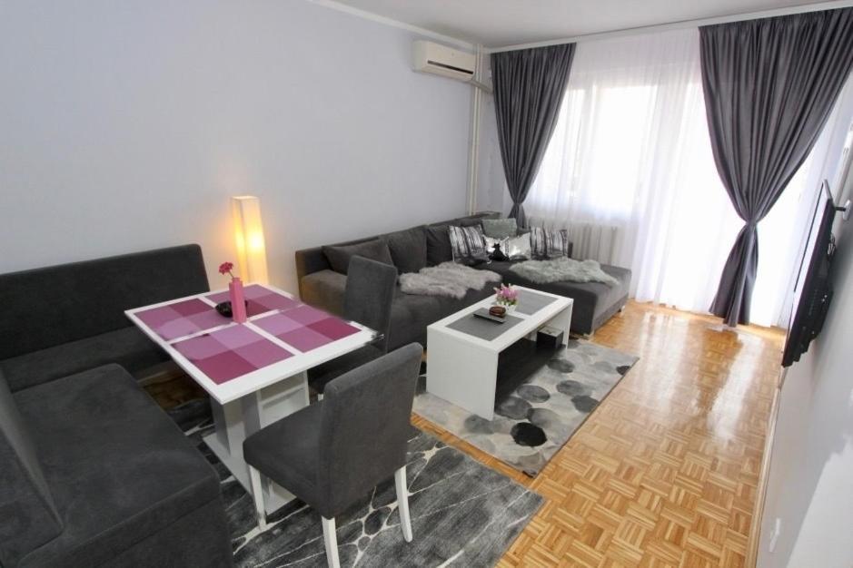 Cezar Apartment Beograd Bagian luar foto